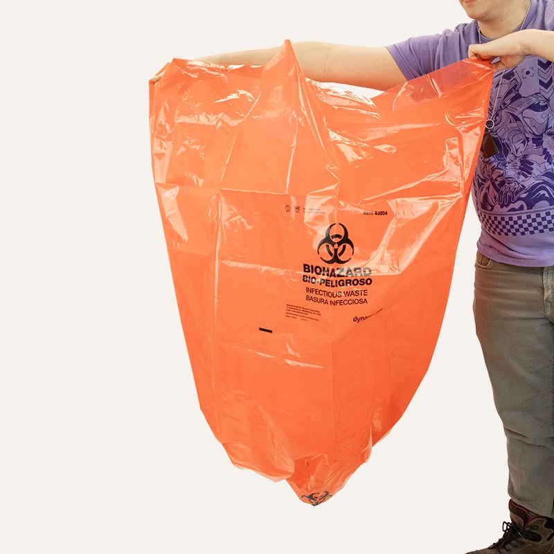 43204_43204_bio-haz-bags_held_72dpi_xgkzkt