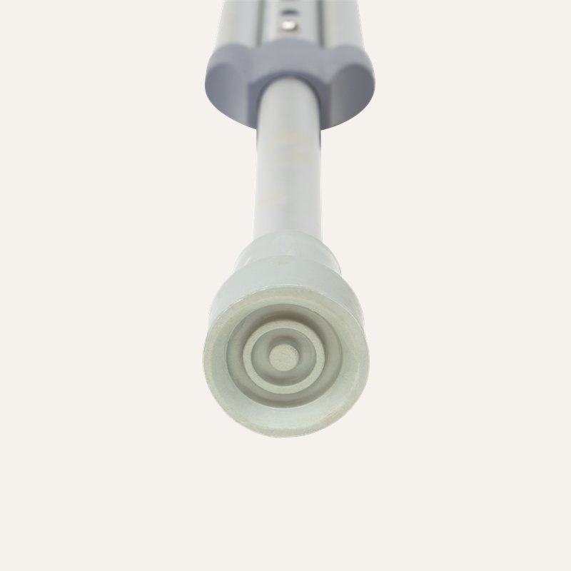 z-Aluminum_Crutches_10100_Adjustable_aluminum_crutches_cane_tip_tred_dxydqw