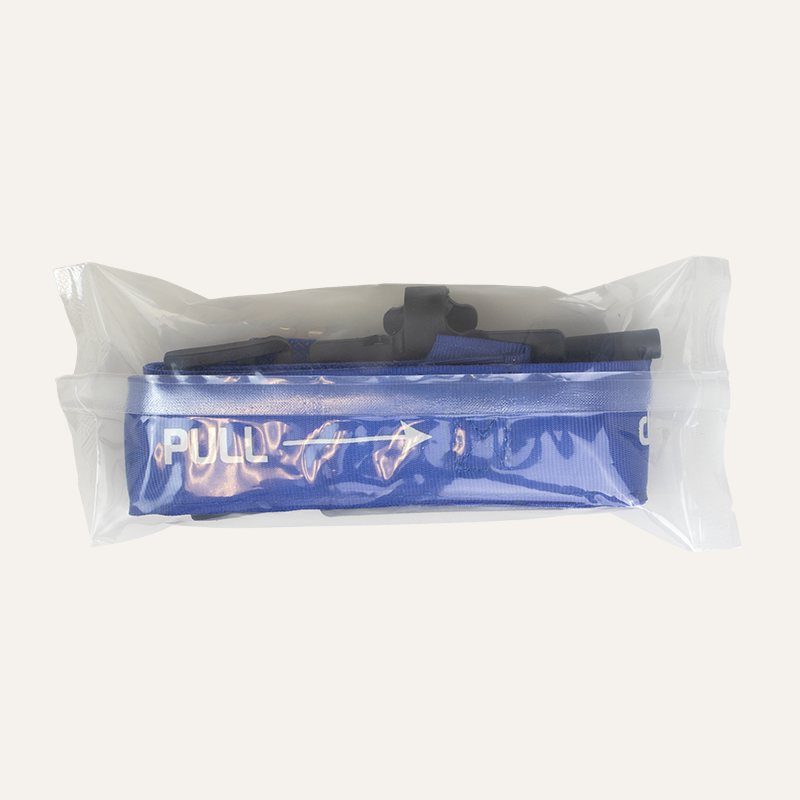 3135_3135_T2-tourniquet_bag_72dpi_gle2mn