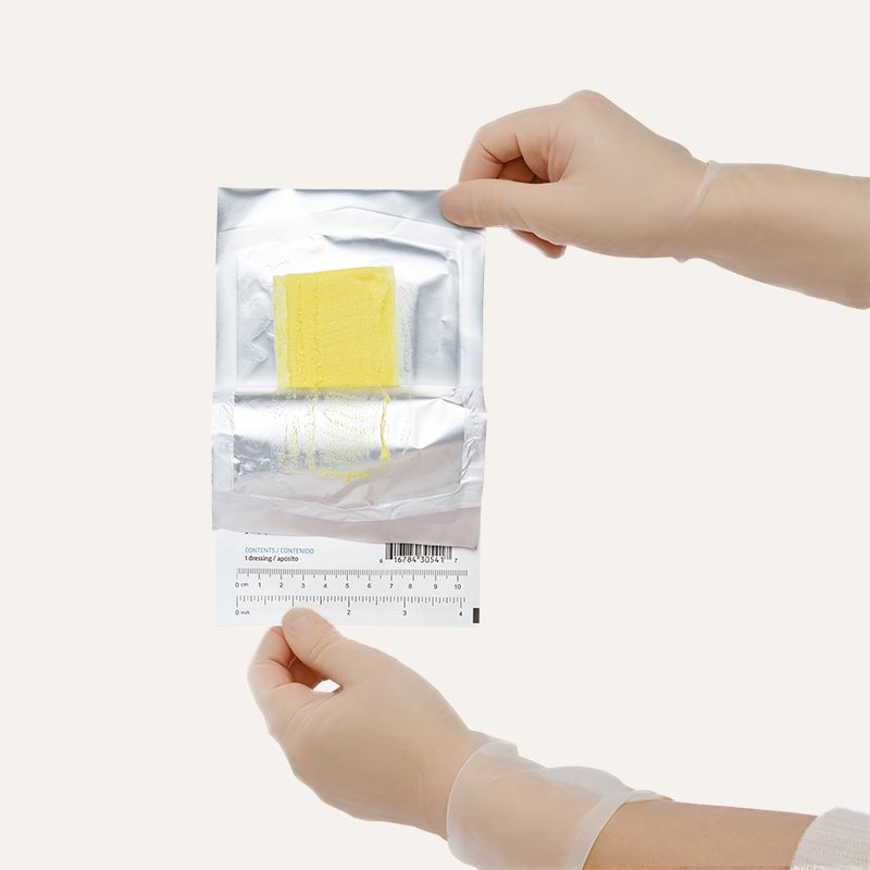 z-Xeroform_Petrolatum_Dressings_3054_xero-petro-dres_IN_open_72dpi_ladgyx