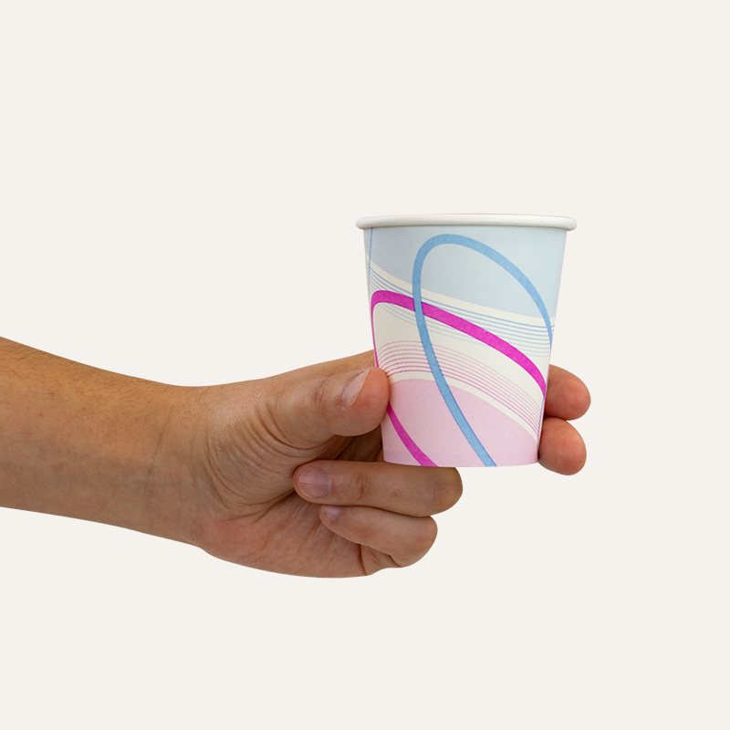 4336_4336_paper-cup_in-hand_72dpi_imqkjm