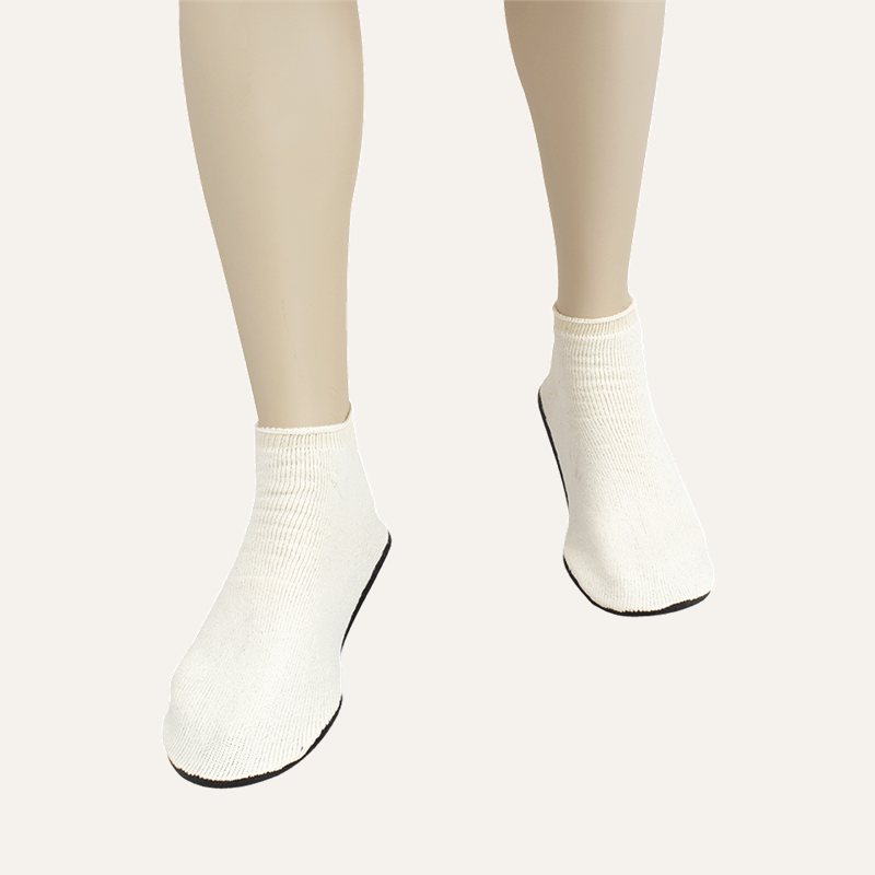 2173_2173_non-skid-slippers_model_front_72dpi_pht7pb