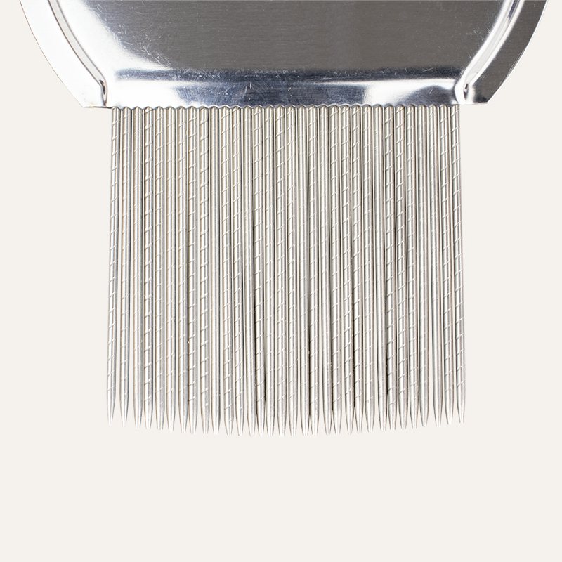1403_1403_lice-comb_teeth_72dpi_iio74f